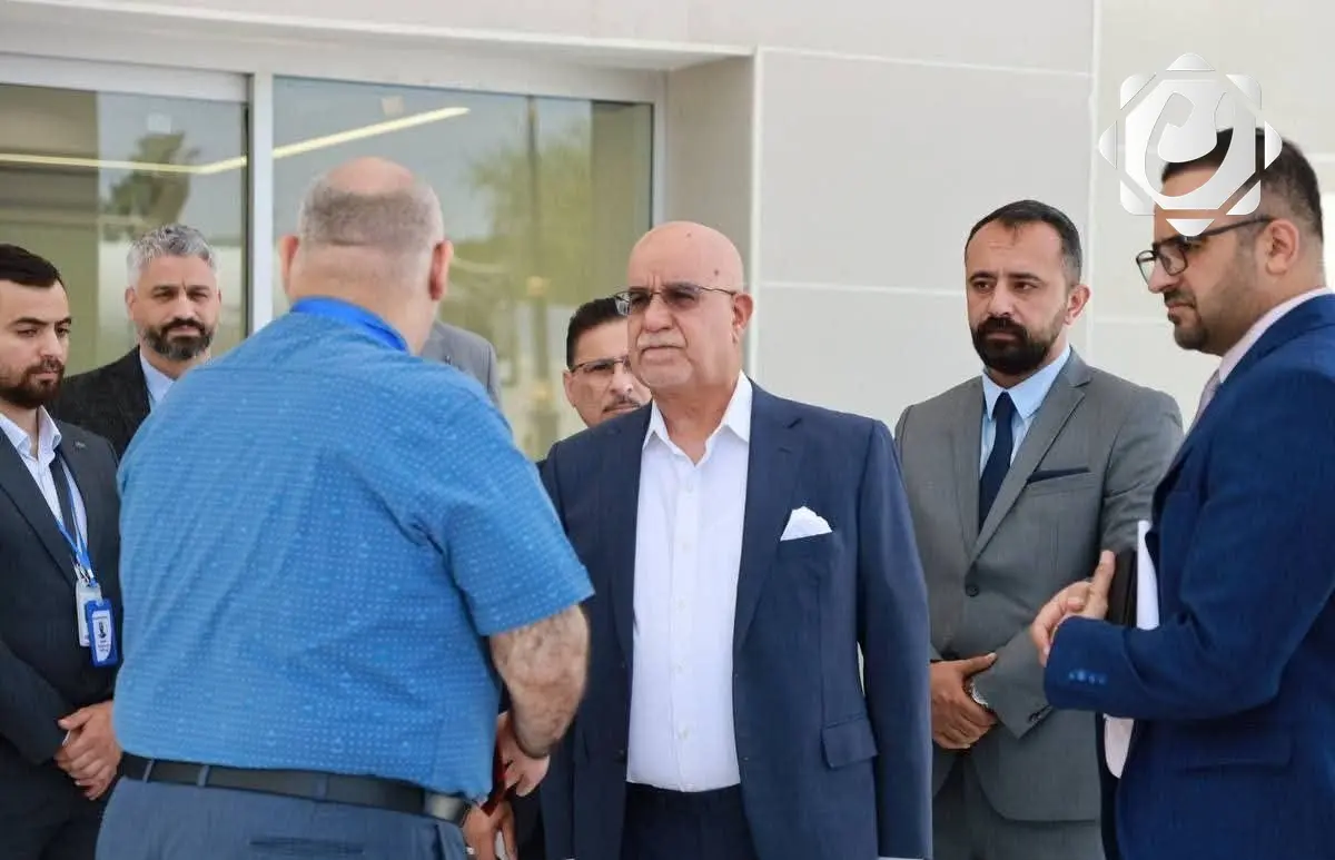 وزير الصحة يراقب استعدادات القمة العربية في بغداد