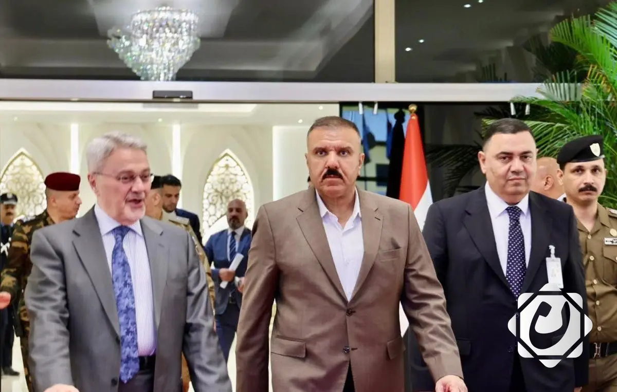 تفقد وزير الداخلية للإجراءات الأمنية في مطار بغداد قبل قمة بغداد