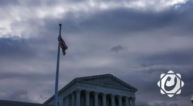 ترامب يُعبّر عن استيائه من المحكمة العليا بسبب قضايا الهجرة