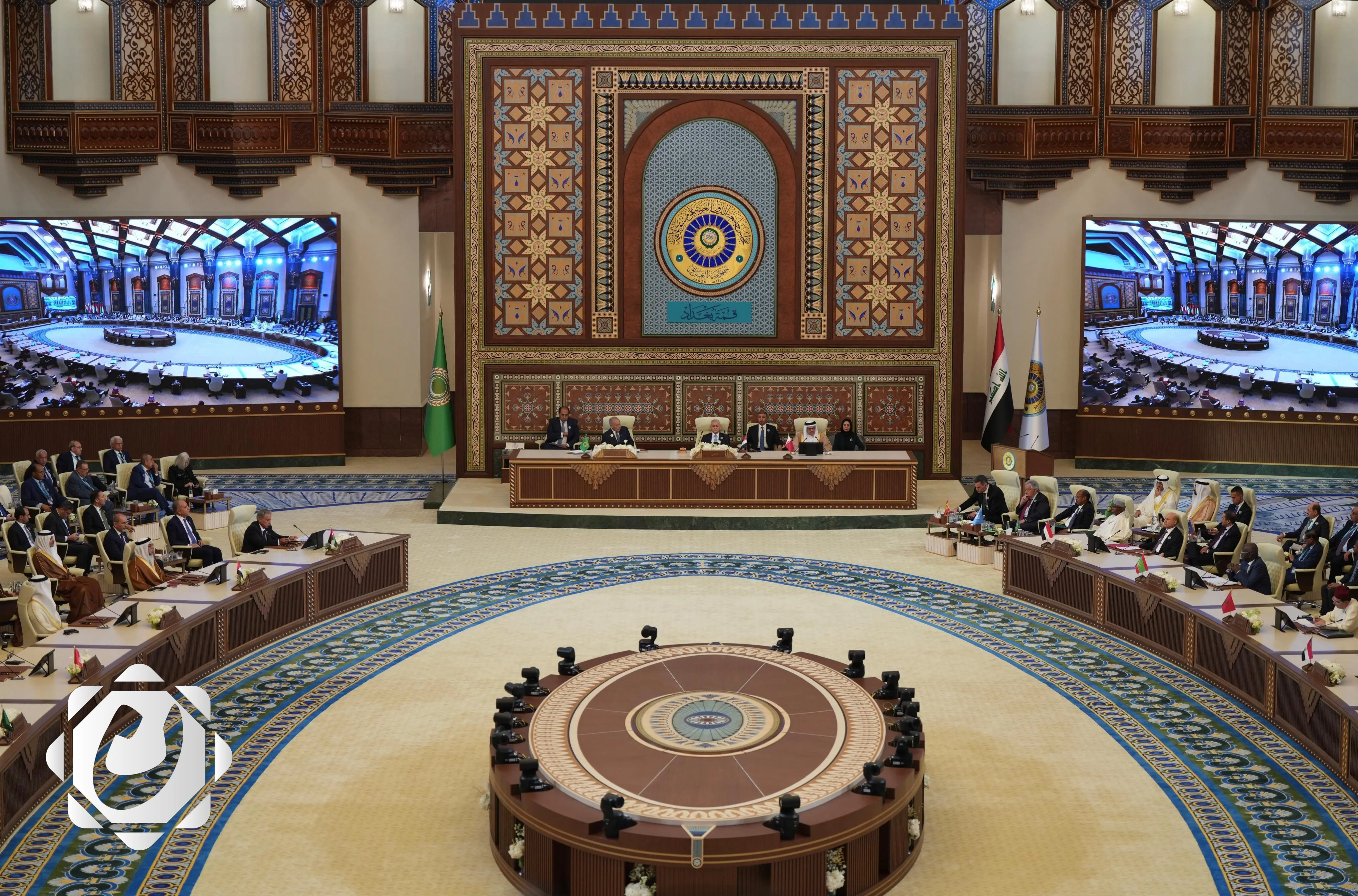 العراق يتسلم رئاسة القمة العربية في أجواء من التحديات الإقليمية