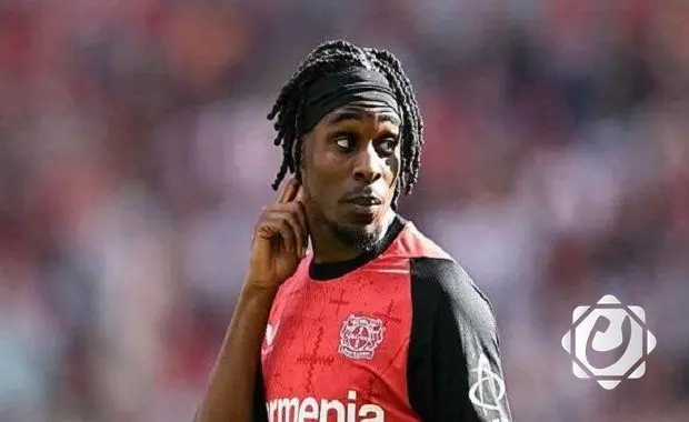 ليفربول يقترب من ضم الهولندي فريمبونغ في صفقة مثيرة