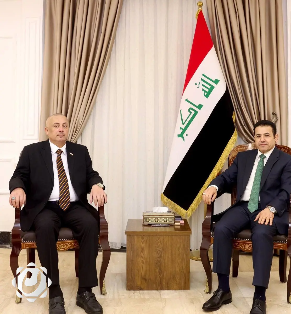 الأعرجي يبحث مع القائم بأعمال السفارة العراقية في سوريا تعزيز العلاقات الثنائية