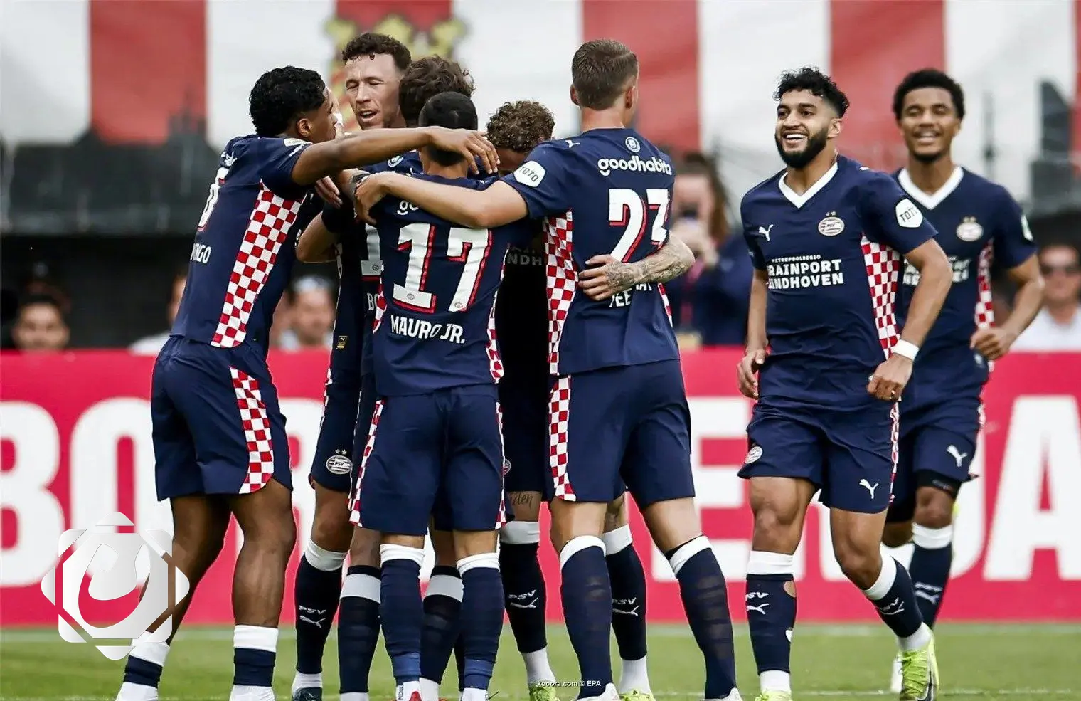 أيندهوفن يُتوج بلقب الدوري الهولندي للمرة 26 في تاريخه