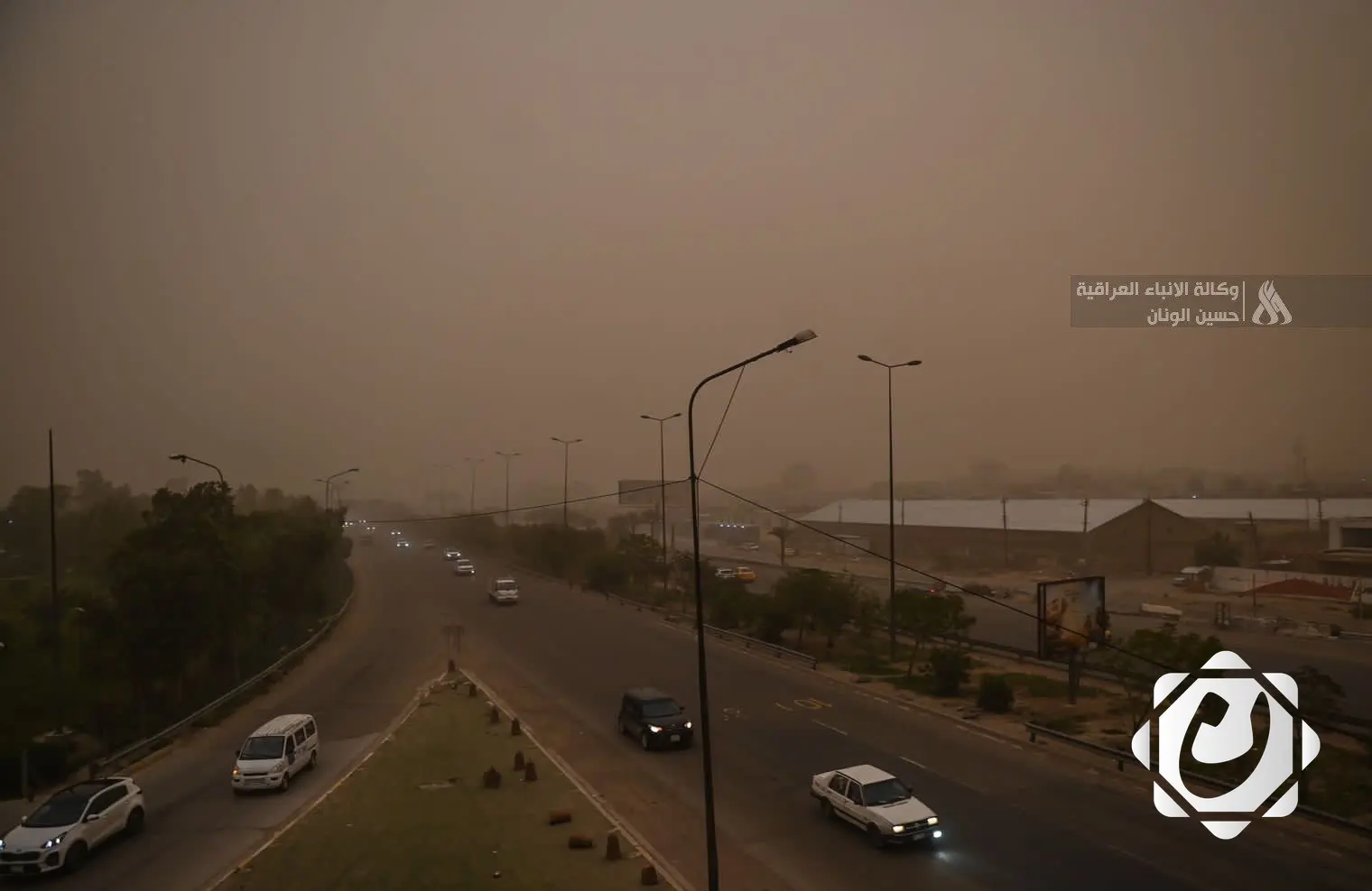 ارتفاع درجات الحرارة وتصاعد الغبار في العراق