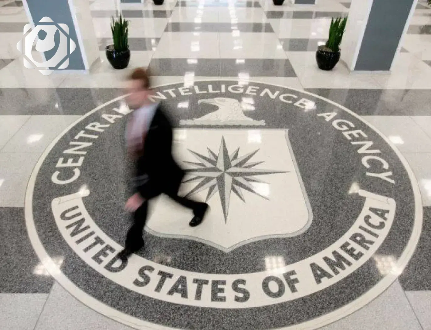 حادث إطلاق نار أمام مقر وكالة الاستخبارات المركزية الأميركية