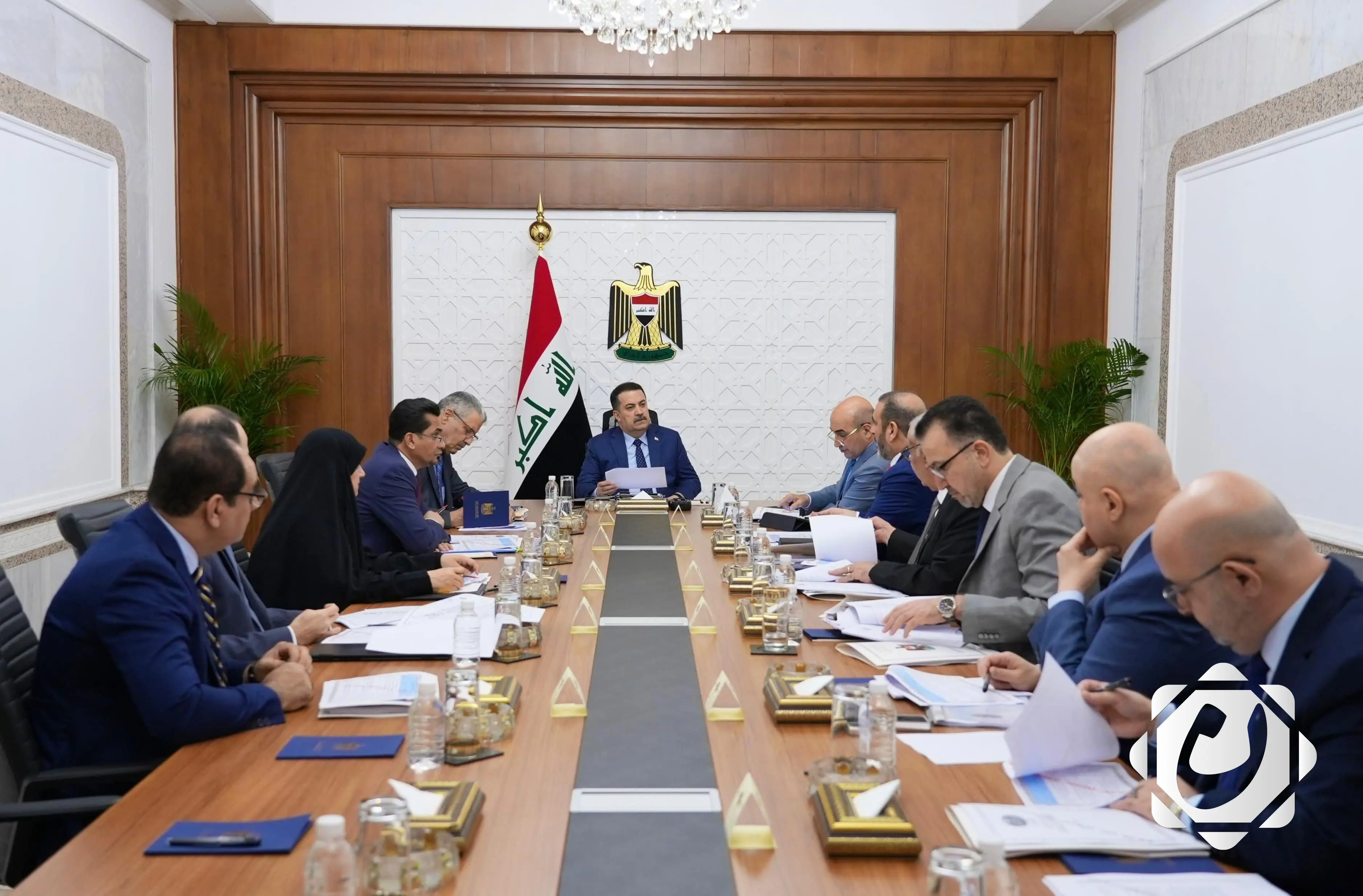 السوداني يترأس اجتماع اللجنة العليا لهيكلة الشركات العامة لتعزيز الإيرادات