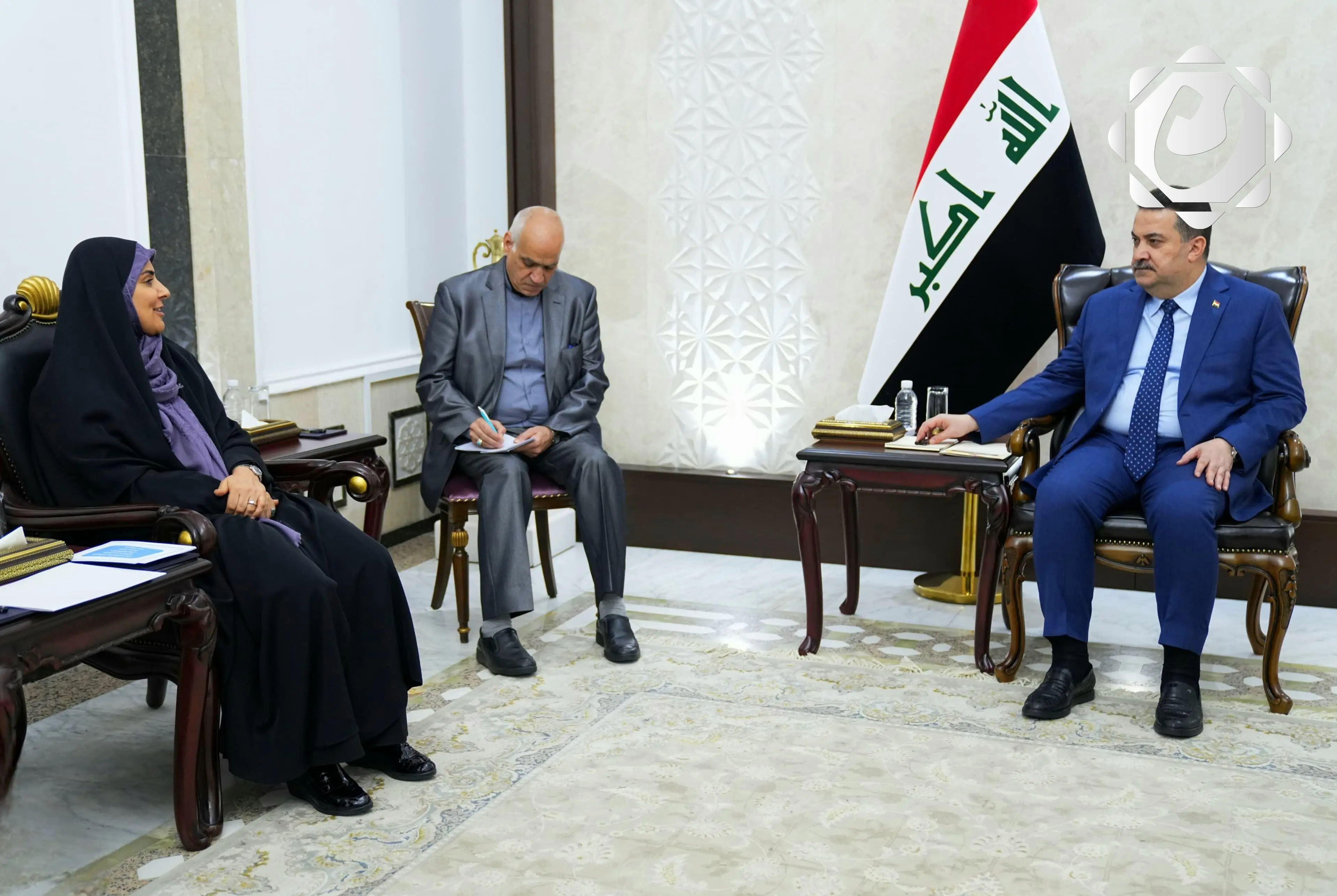 السوداني يؤكد على أهمية مشروع سكة حديد بصرة شلامجة في تعزيز العلاقات العراقية الإيرانية