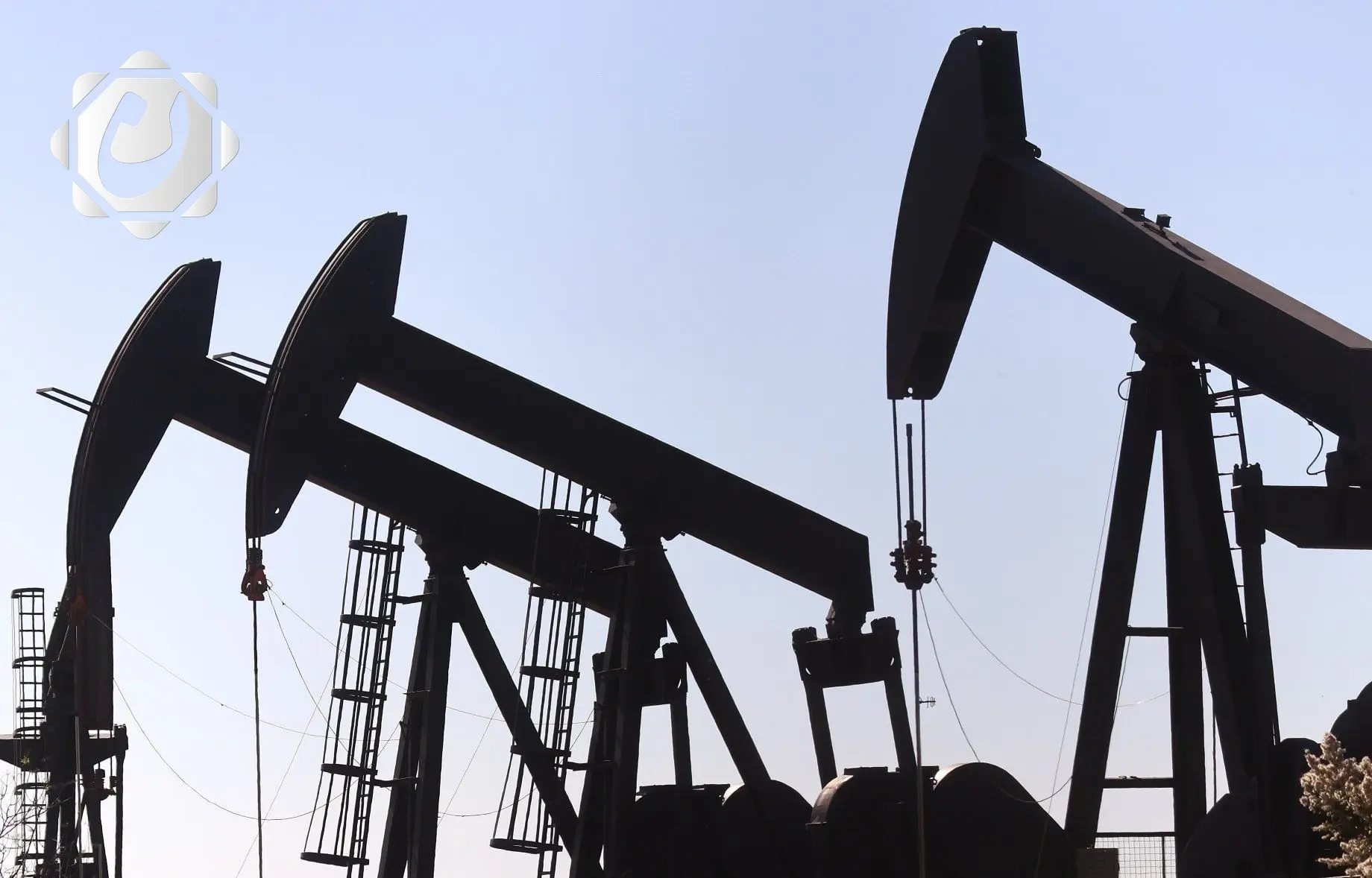 وزارة النفط تكشف عن إحصائية صادرات نيسان: 7 مليارات دولار إيرادات