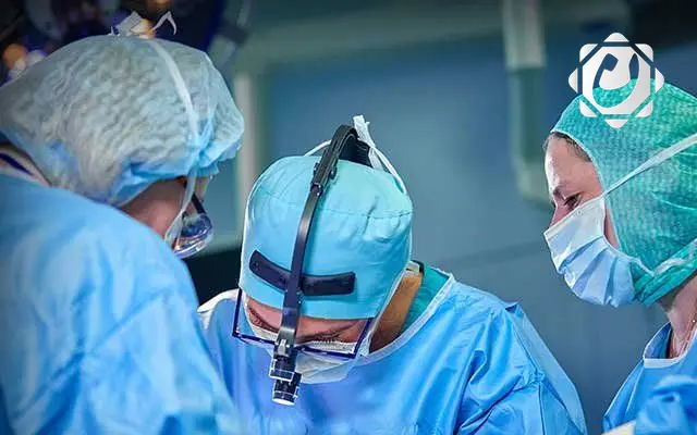 تحذيرات طبية من مضاعفات جراحة استئصال المعدة لعلاج السمنة