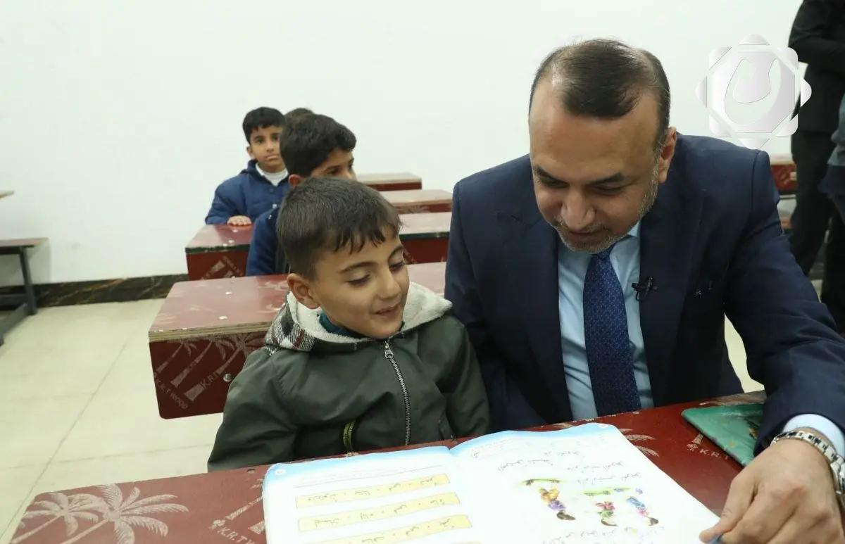 إطلاق الإعانة الاجتماعية لشهر حزيران ومنحة الطلبة من قبل وزير العمل