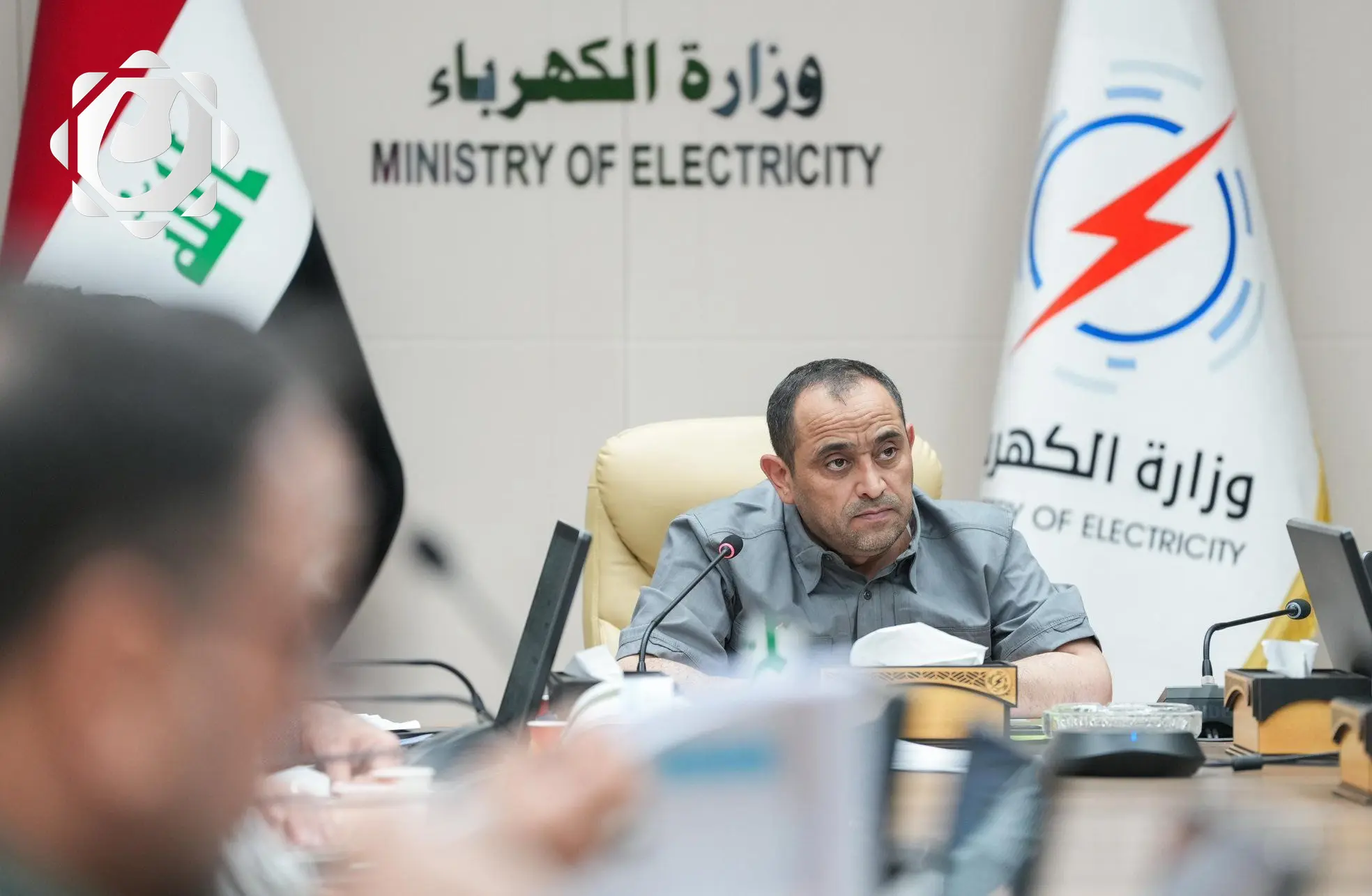 وزير الكهرباء يأمر بإلغاء الإجازات وإيقاف الإيفادات للمدراء في شركة توزيع بغداد