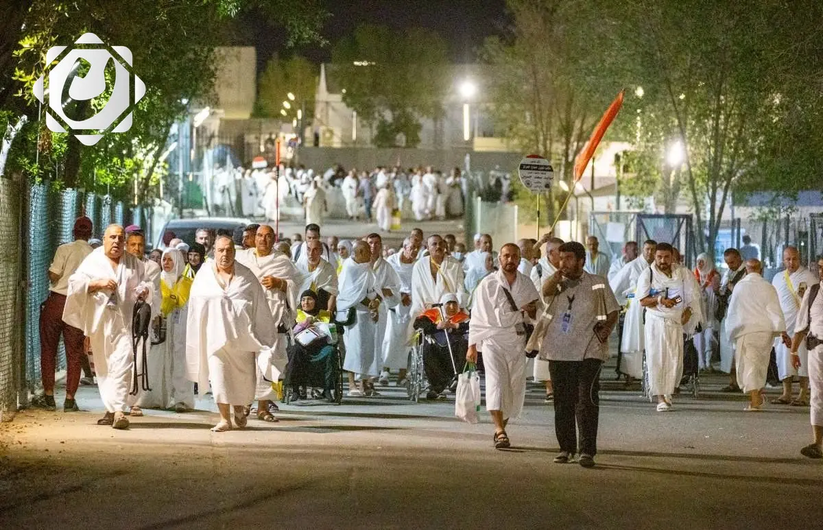 الحجاج العراقيون يتوافدون إلى صعيد عرفة لأداء مناسك الحج