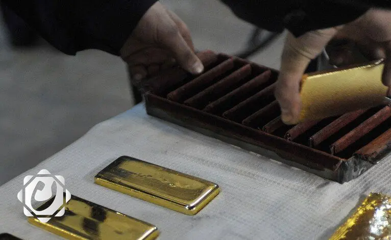 الذهب يسجل ارتفاعاً أسبوعياً بدعم من توقعات خفض الفائدة الأمريكية