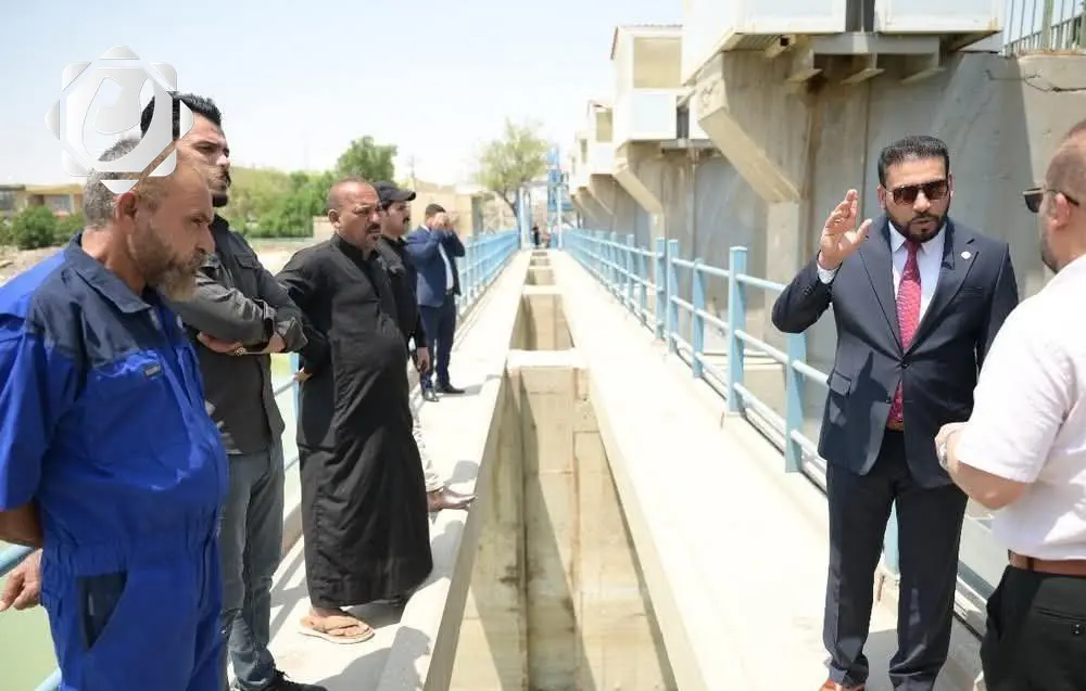 محافظ ميسان يؤكد على أهمية إيصال مياه الشرب إلى جميع المناطق