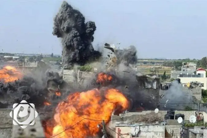 استشهاد 8 فلسطينيين في قصف اسرائيلي على منزل في دير البلح