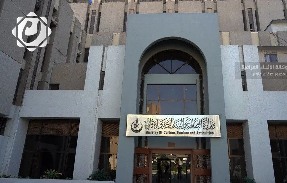 وزارة الثقافة تعلن عن خطة لتنظيم عمل شركات السياحة مع تزايد إقبال الزوار