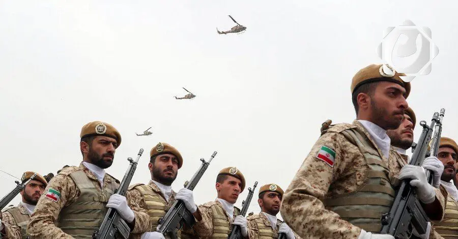 الجيش الإيراني يتوعد بتنفيذ عقاب شديد بحق المعتدين