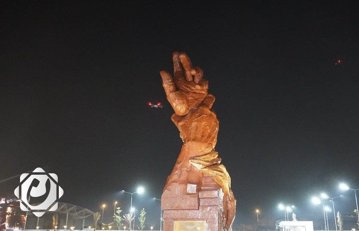 نصب 'بيعة الغدير'.. تحفة فنية تجسد رمزية الولاء في النجف الأشرف