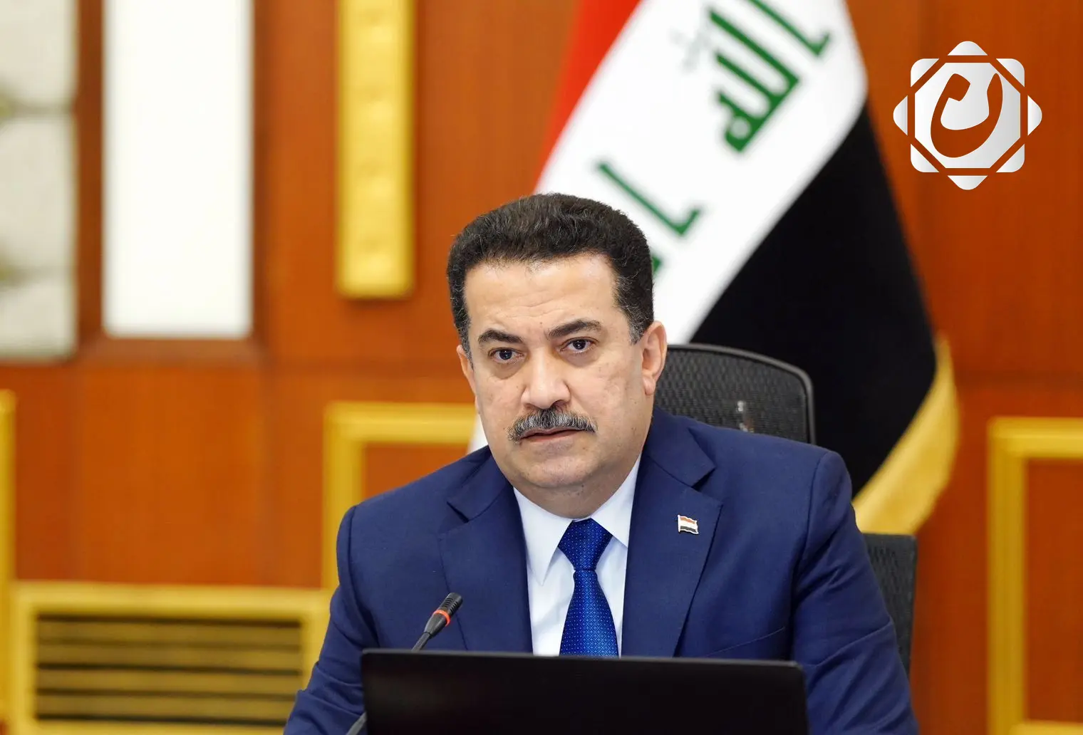 رئيس الوزراء يراجع الخطة الأمنية للزيارة الغديرية عبر دائرة تلفزيونية