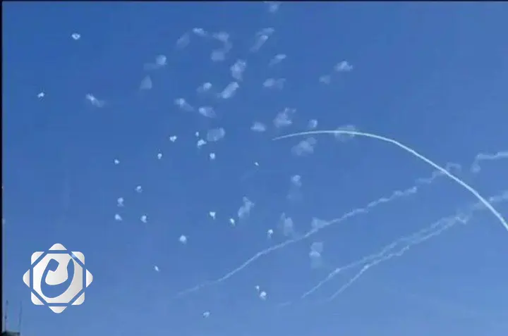 الدفاع الجوي الإيراني يتصدى لمسيّرات صهيونية في قم