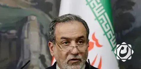 وزير الخارجية الإيراني ينفي إرسال وفد تفاوضي إلى عمان