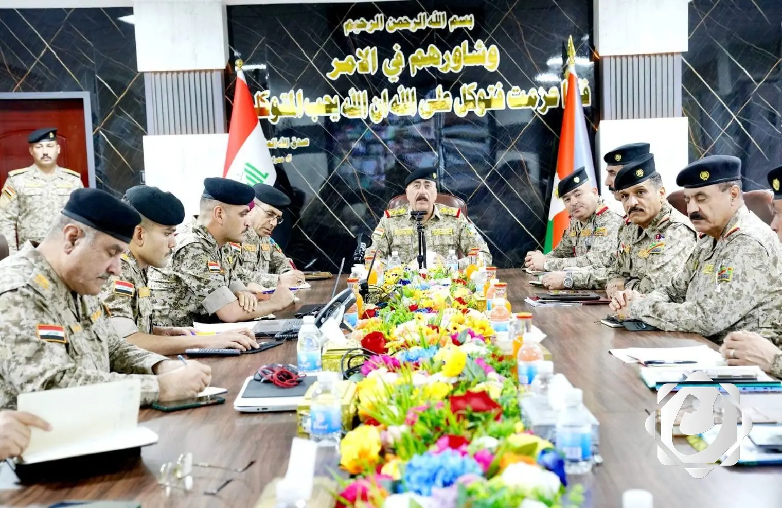 قائد القوات البرية يوجه الجيش بالاستعداد واليقظة تحسباً لأي طارئ