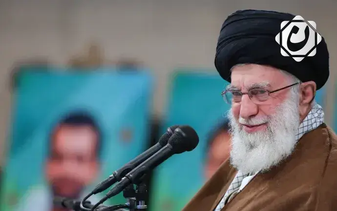 المرشد الإيراني يؤكد: العدو الصهيوني يتعرض للعقاب في هذه اللحظة