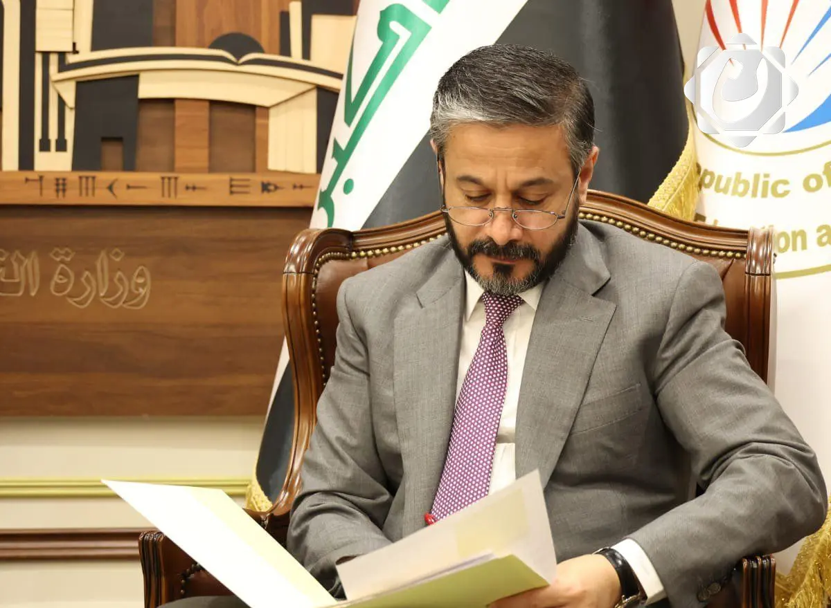 وزير التعليم يوافق على إعادة تسجيل الطلبة غير المسجلين للسنة الدراسية 2025/2024