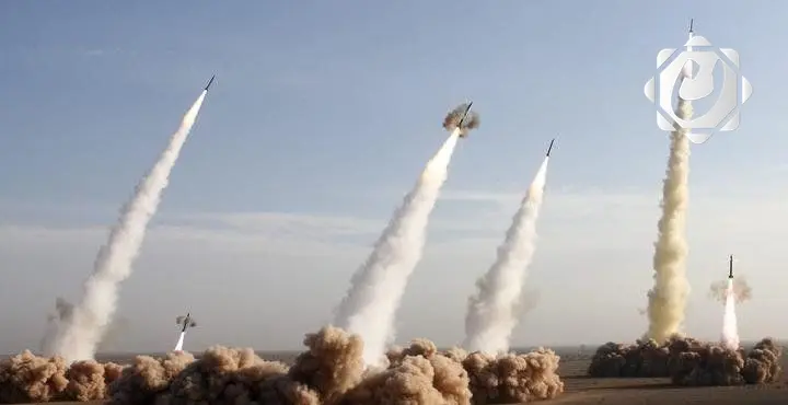 صواريخ إيرانية تستهدف مناطق شمال الكيان الصهيوني