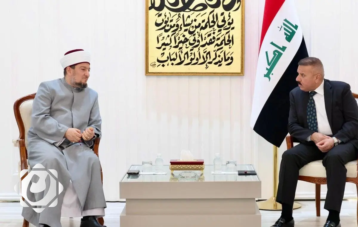 وزير الداخلية يشيد بدور أهالي الأعظمية في تعزيز السلم المجتمعي