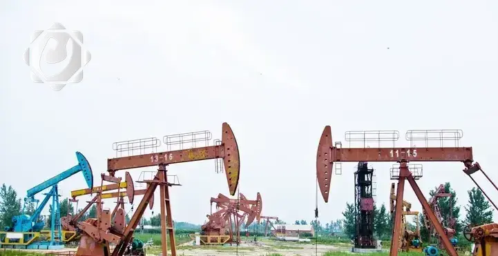 انخفاض أسعار النفط في الأسواق العالمية