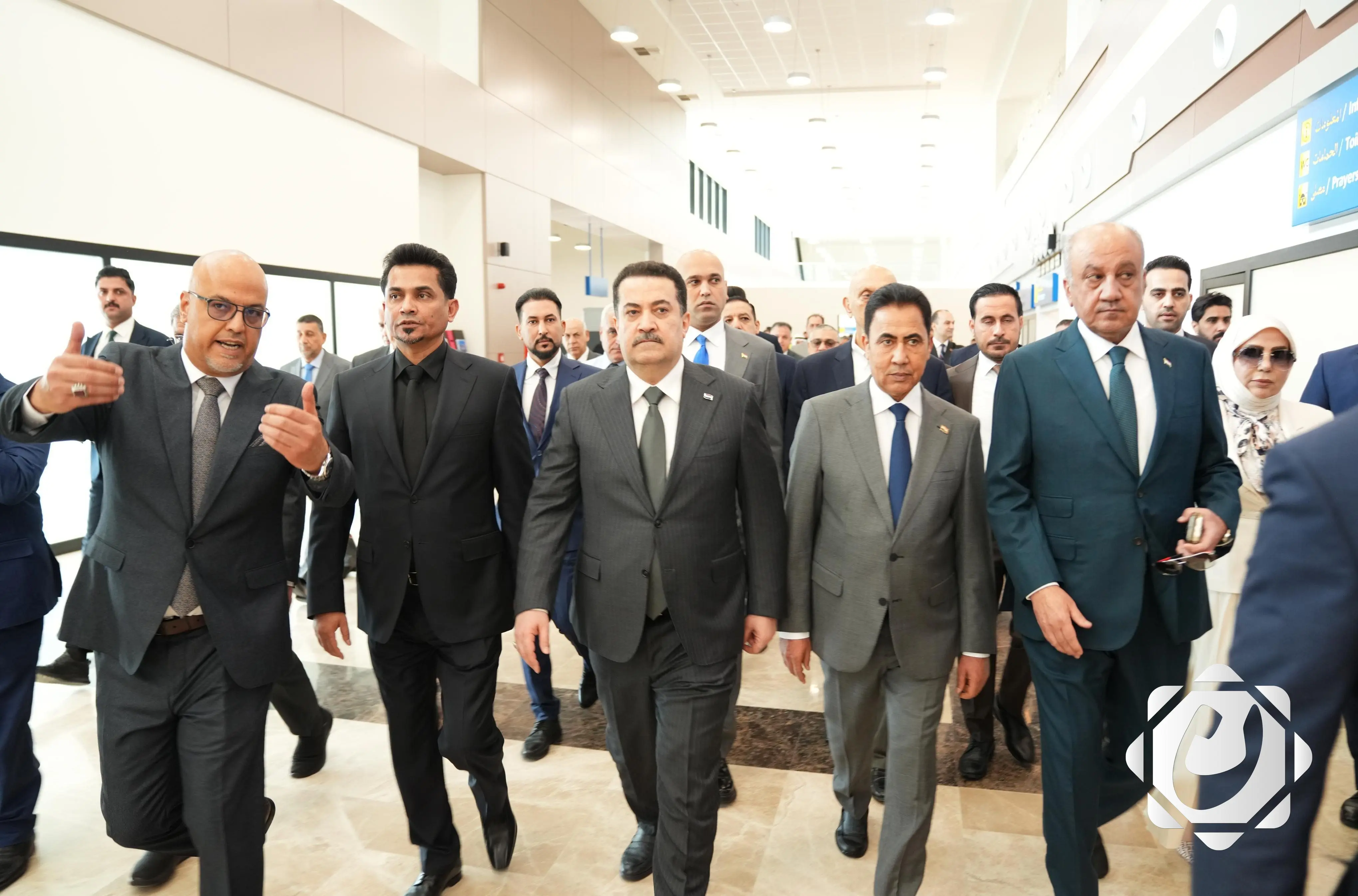 رئيس الوزراء: مطار الموصل سيبدأ التشغيل الكامل بعد شهرين