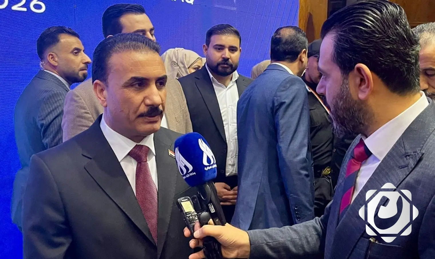 وزير التربية يعلن تأهل 10 طلاب عراقيين في مسابقة تحدي القراءة بالإمارات