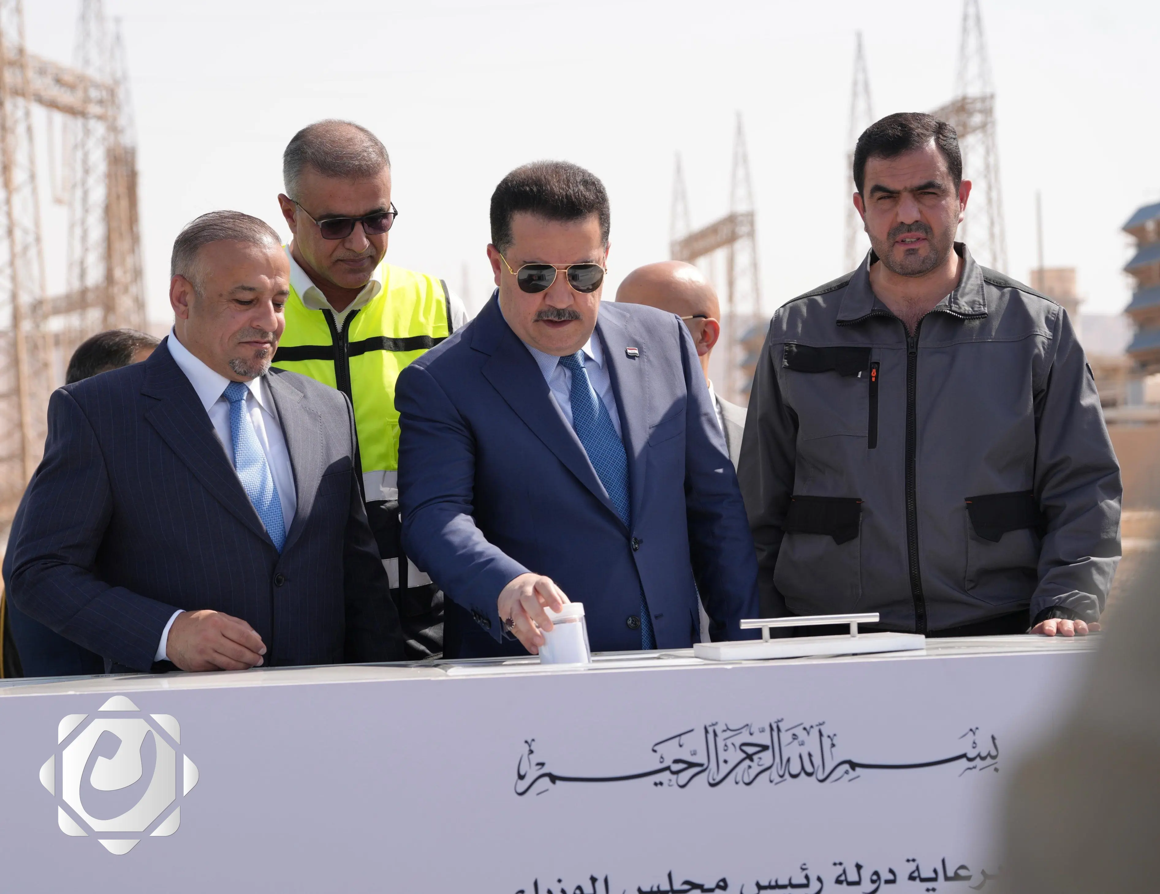 رئيس الوزراء يباشر الأعمال التنفيذية للمرحلة الأولى لمحطة كهرباء بيجي الغازية الثانية