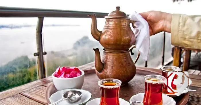 دراسة: الشاي والقهوة تعززان صحة الدماغ لكبار السن