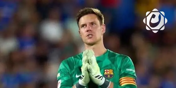 برشلونة يسحب شارة القيادة من تير شتيجن بسبب أزمة التقرير الطبي