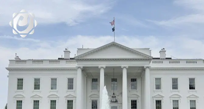 البيت الأبيض: ترامب منفتح على لقاء بوتين وزيلينسكي