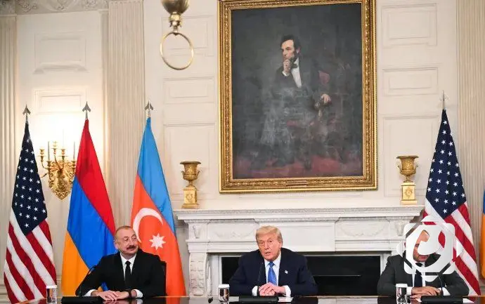 أذربيجان وأرمينيا توقعان اتفاق سلام برعاية أميركية في البيت الأبيض