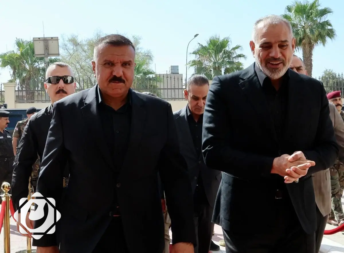 وزير الداخلية يؤكد استمرار التعزيزات لتأمين محاور الزيارة الأربعينية