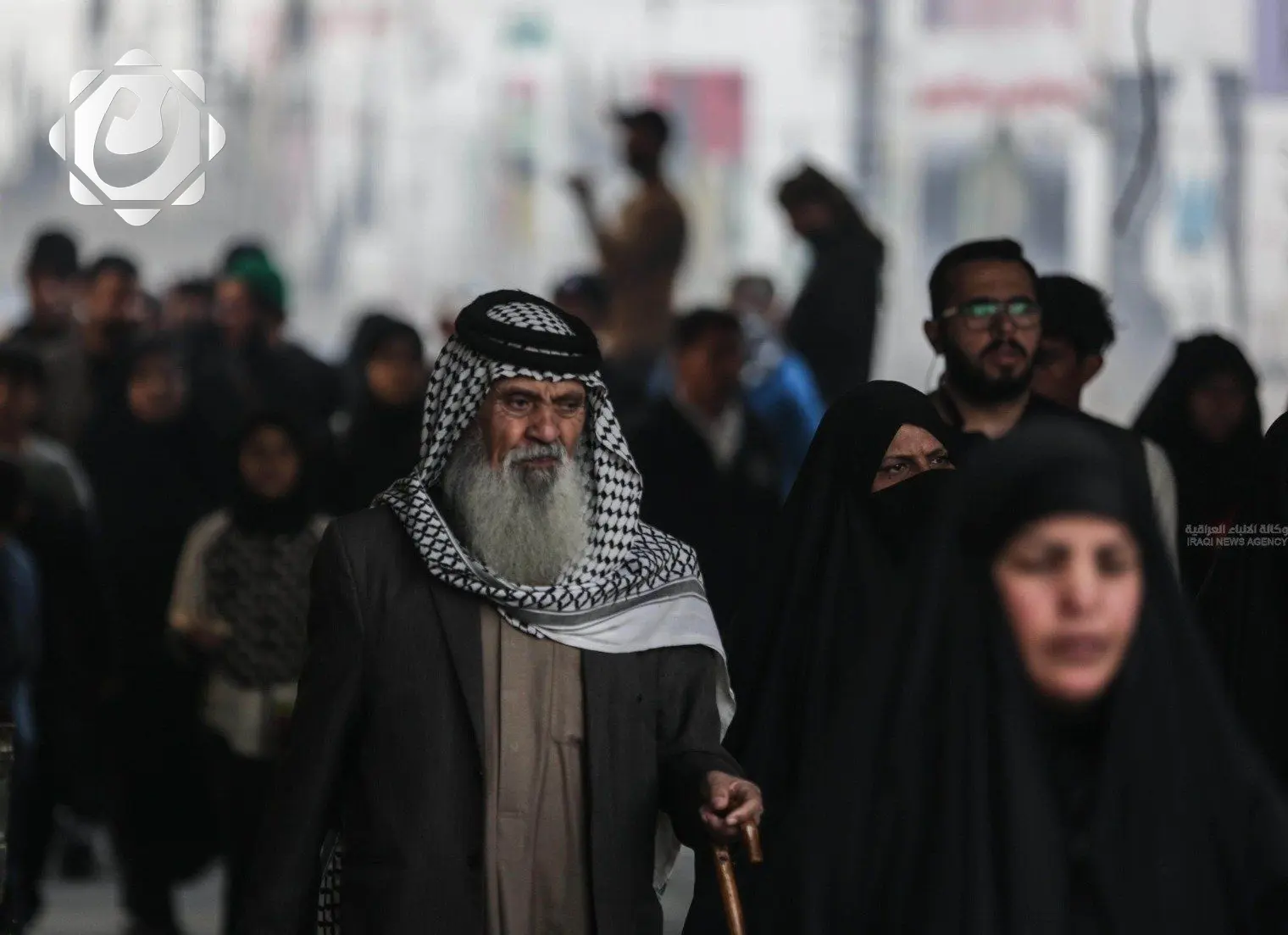 كركوك تطلق حملة لصيانة وإنارة الطرق استعداداً لزيارة الأربعين