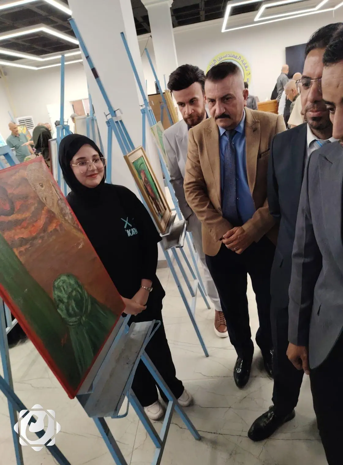 معرض تشكيلي في ديالى تحت شعار "الحسين عليه السلام.. دلالة وعبر"