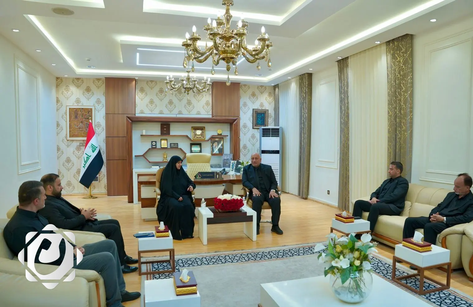 وزيرة الاتصالات تصل إلى كربلاء للإشراف على خدمات الاتصالات للزائرين