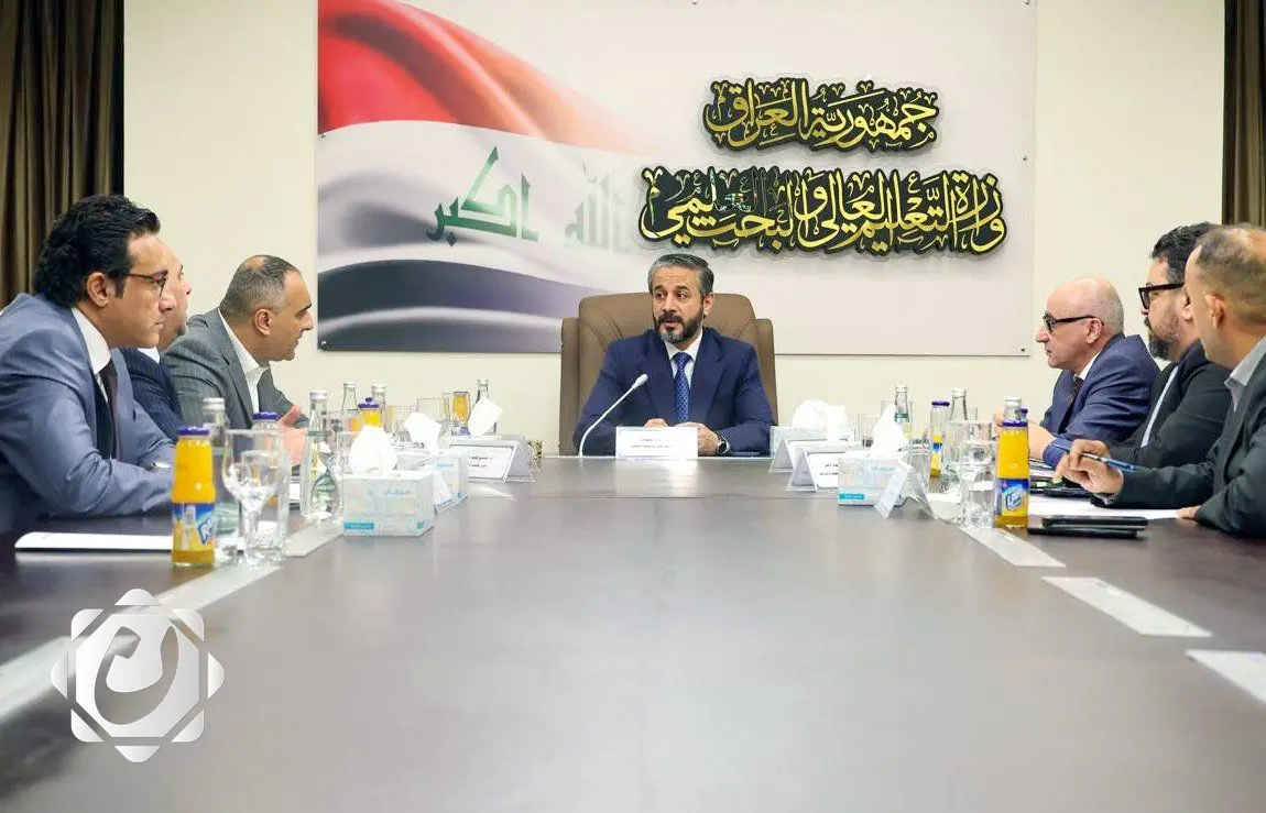 وزير التعليم يوجه بتخصيص راتب شهري لطلبة كلية التميز دعماً لمسيرتهم العلمية