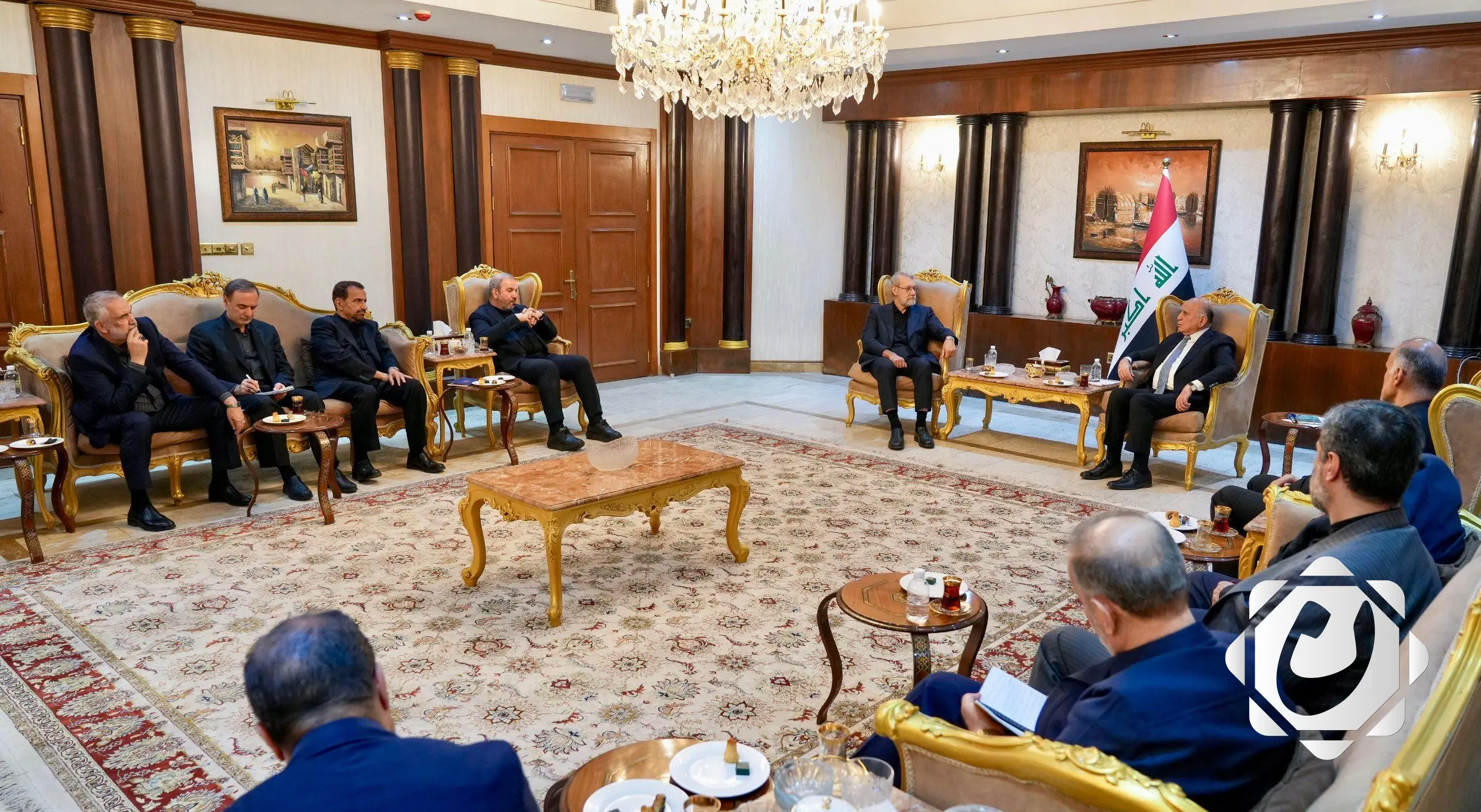 وزير الخارجية يدعو لعقد اجتماع لدول مجلس التعاون الخليجي والعراق وإيران