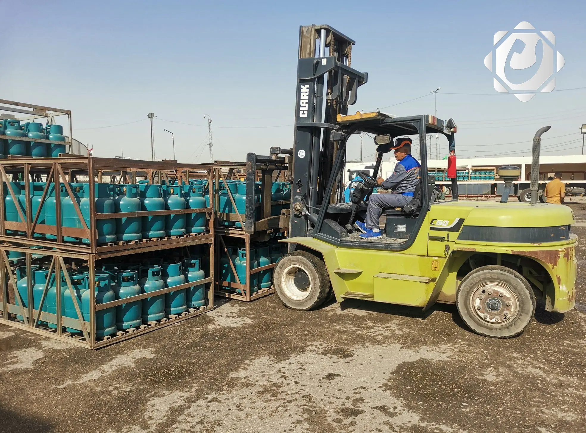 وزارة النفط: تجهيز أكثر من 530 ألف أسطوانة غاز للمواكب والأهالي في كربلاء المقدسة