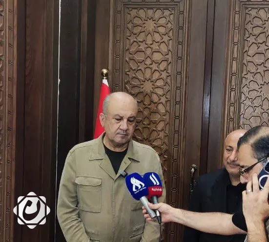 وزير الدفاع يؤكد تأمين الأجواء العراقية بالكامل خلال زيارة الأربعين