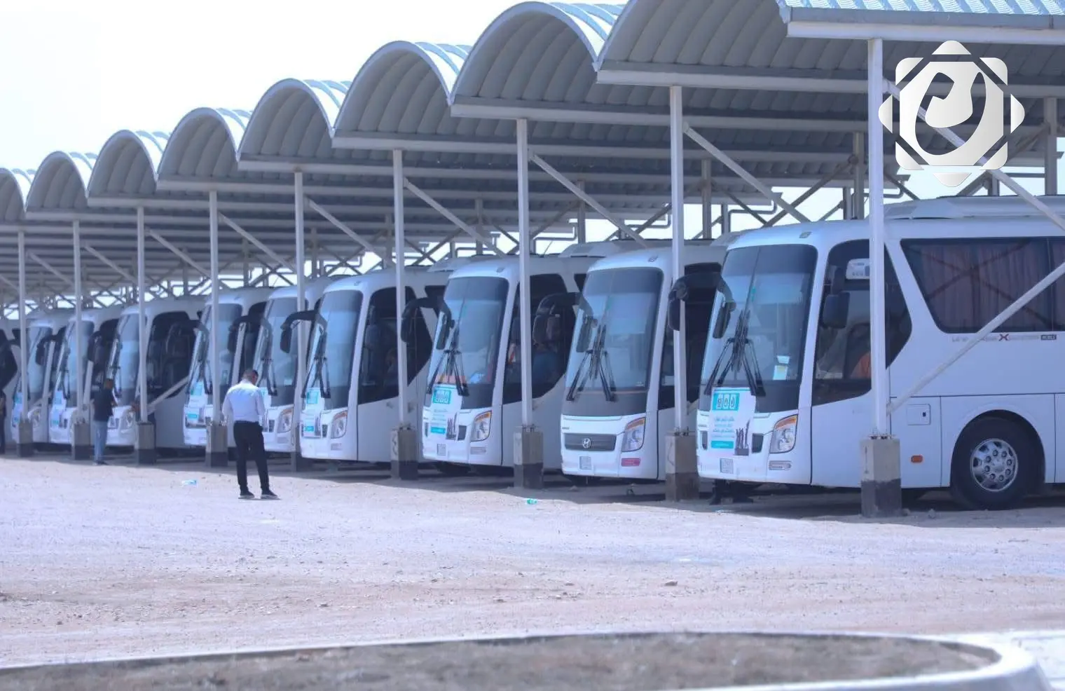 شركة نفط ذي قار تسهم في نقل زوار الأربعينية