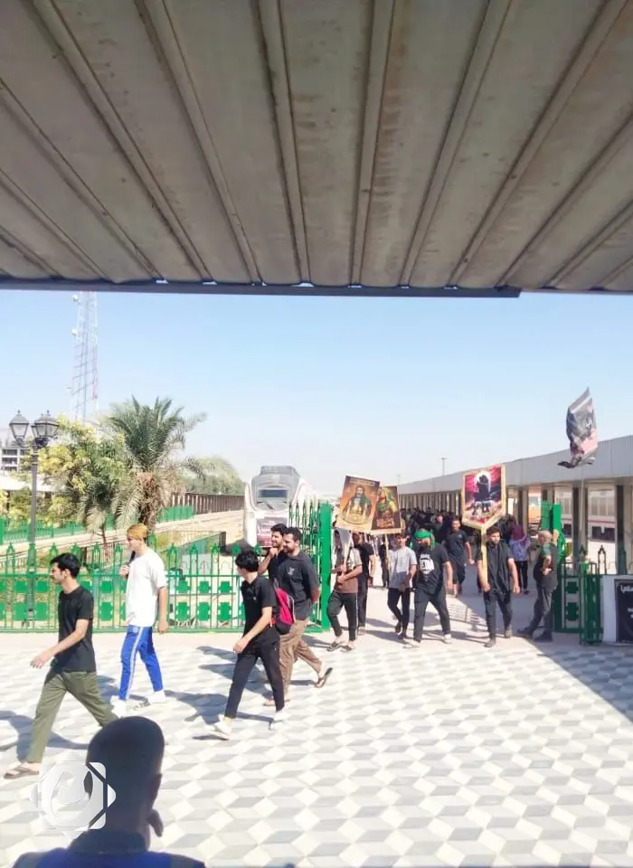 بالصور... عودة الزائرين عبر القطارات بعد زيارة الأربعين