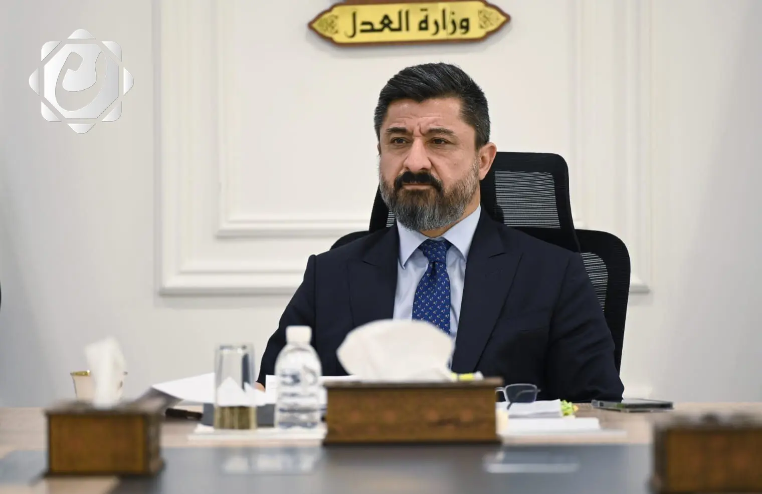 وزير العدل يوجه بتشكيل لجنتين لإعداد مشروع قانون جديد للإصلاح والمودعين