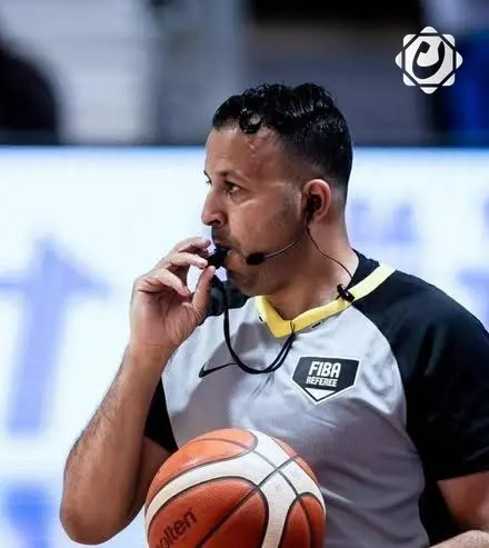 اختيار الحكم أحمد الشويلي لقيادة مباراة نصف نهائي كأس آسيا لكرة السلة